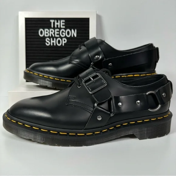 DOC HENREE POLISHED SMOOTH LEATHER BUCKLE SHOES WOMENS SIZE 9 HARNESS STRAPS NEW - Picture 1 of 10